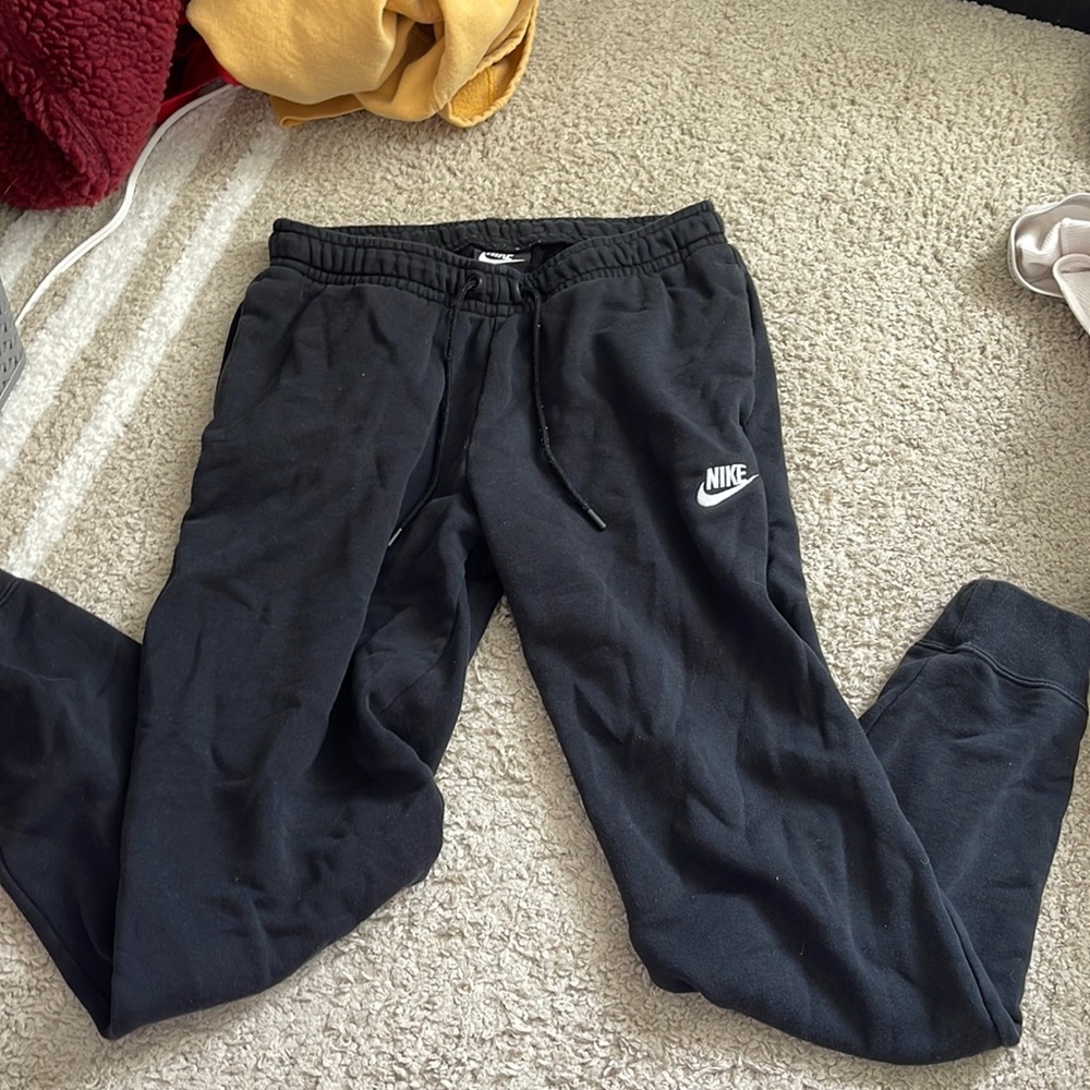 Black Nike joggers
